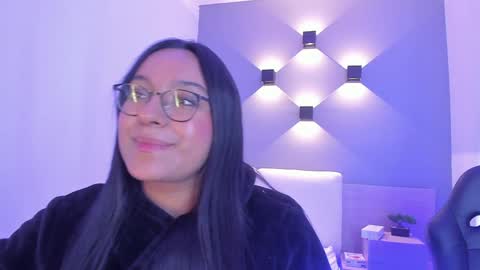 Snapshot of ellamontoya chatting on December 2024 10:34:01 AM Ella online show from December 2024 10:34:01 AM