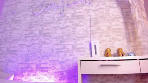 Snapshot of ellamontoya chatting on February 2025 10:59:01 AM Ella online show from February 2025 10:59:01 AM