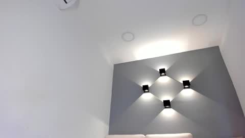 Snapshot of ellamontoya chatting on October 2025 10:43:02 AM Ella online show from October 2025 10:43:02 AM