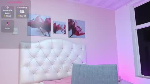 Snapshot of ellarosee_ chatting on February 2025 07:47:02 PM ellarosee_ online show from February 2025 07:47:02 PM