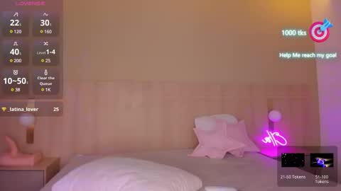 Snapshot of ellathorne chatting on January 2025 07:53:02 PM EllaThorne online show from January 2025 07:53:02 PM