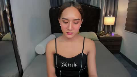 Sophia online show from February 2025 03:29:02 AM