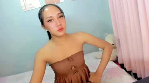 Sophia online show from March 2026 06:35:01 PM