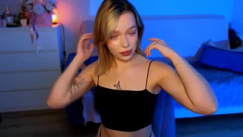 Snapshot of ellatwox chatting on November 2025 05:28:02 AM Ella online show from November 2025 05:28:02 AM