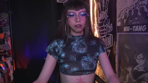 follow me on instagram .    online show from November 2025 03:08:02 PM