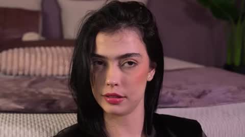 Snapshot of ellediane chatting on February 2025 03:47:02 AM Elle Diane online show from February 2025 03:47:02 AM