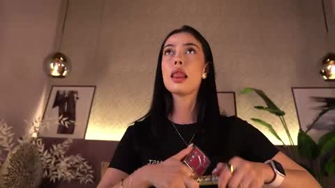 Elle Diane online show from June 2026 12:13:01 AM
