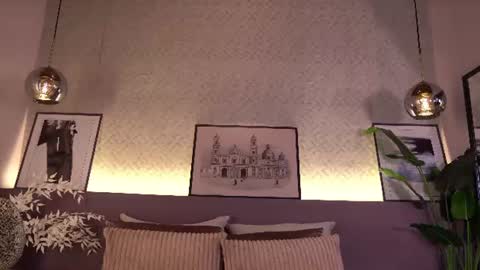 Elle Diane online show from July 2026 10:12:01 PM