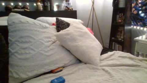 Lizzy Kay Petite online show from January 2025 02:03:01 AM