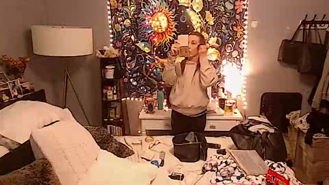Lizzy Kay Petite online show from February 2025 09:46:02 PM