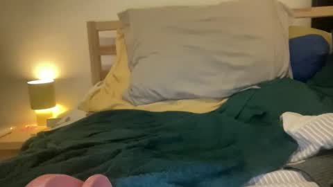 Snapshot of ellehendrix chatting on January 2026 01:41:02 AM ellehendrix online show from January 2026 01:41:02 AM