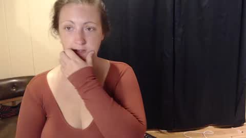 elle online show from September 2025 10:08:02 AM