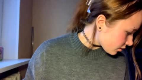 Michelle online show from December 2025 04:28:02 AM