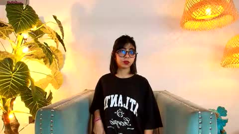 Ellie Bloom online show from January 2026 07:15:02 PM