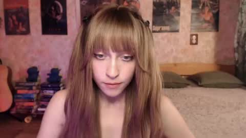 ellie_friendly online show from June 2026 02:30:02 PM