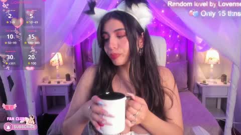 Snapshot of ellie_jhonson_ chatting on February 2025 05:18:02 AM Ellie Jhonson online show from February 2025 05:18:02 AM