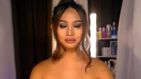 ellie online show from May 2026 07:08:01 PM