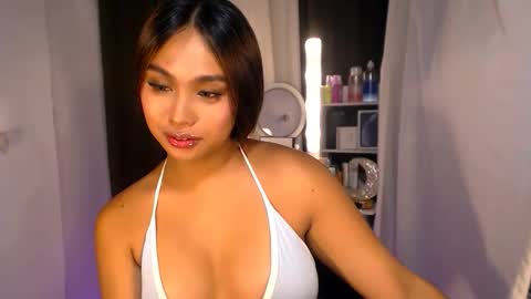 ellie online show from May 2026 06:24:01 PM