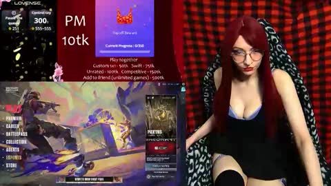 Snapshot of elliemoor chatting on October 2025 09:48:02 AM Elizabeth online show from October 2025 09:48:02 AM