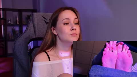 Elin online show from April 2026 01:41:02 PM