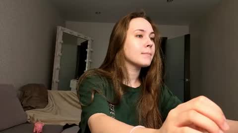 Elin online show from June 2026 03:33:01 AM