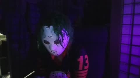 Elliohh online show from April 2026 11:05:01 PM