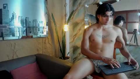 Elloit Colton online show from November 2025 10:34:02 PM