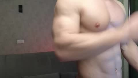 Snapshot of elliot_muscle04 chatting on February 2026 03:46:01 PM elliot_muscle04 online show from February 2026 03:46:01 PM