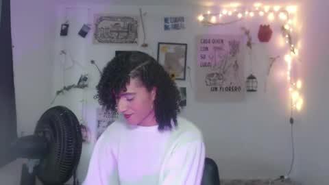 Snapshot of ellis_flowers chatting on September 2025 07:08:02 PM . online show from September 2025 07:08:02 PM