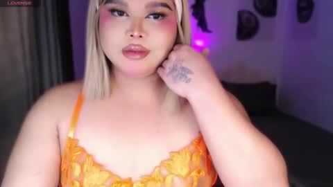 Ellise online show from May 2026 08:17:01 PM