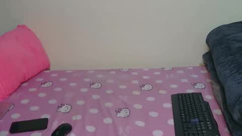 Snapshot of elllanna chatting on November 2025 03:00:02 PM elllanna online show from November 2025 03:00:02 PM