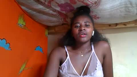 Ellodi online show from May 2026 04:59:02 PM