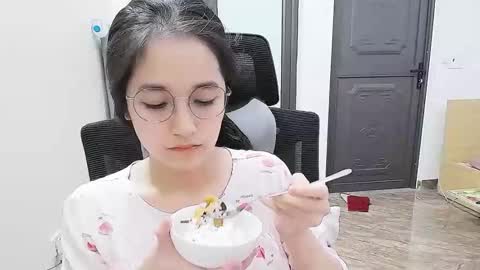 Snapshot of ellsa9x chatting on September 2025 03:17:02 AM ellsa9x online show from September 2025 03:17:02 AM