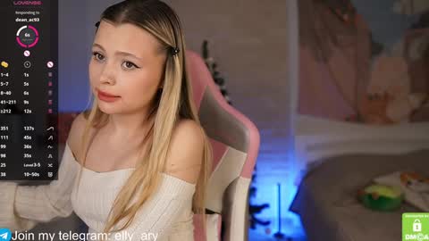 Snapshot of elly_ary chatting on January 2025 06:13:02 PM elly_ary online show from January 2025 06:13:02 PM