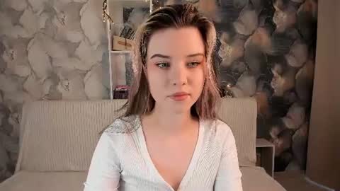 elly_ary online show from July 2026 02:14:01 AM