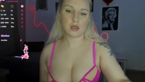 Elly online show from May 2026 05:52:02 PM