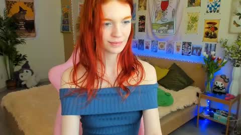 Snapshot of elly_milas chatting on March 2025 11:14:02 AM Elly Fansly online show from March 2025 11:14:02 AM