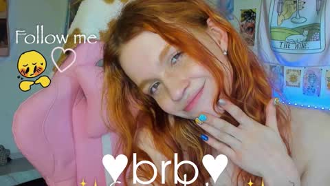 Snapshot of elly_milas chatting on November 2025 08:31:01 AM Elly Fansly online show from November 2025 08:31:01 AM