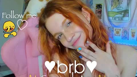 Snapshot of elly_milas chatting on November 2025 05:43:01 AM Elly Fansly online show from November 2025 05:43:01 AM