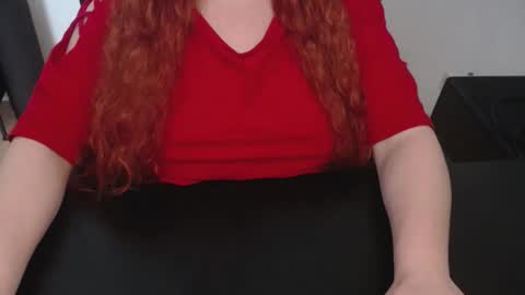 Elly online show from February 2026 01:23:02 PM