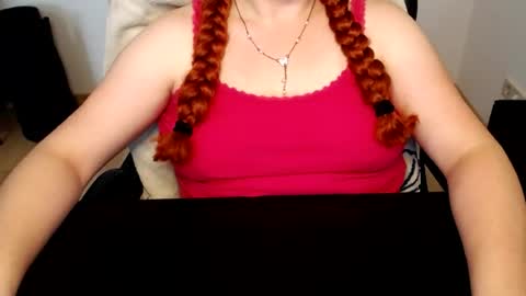 Elly online show from July 2026 06:52:02 AM