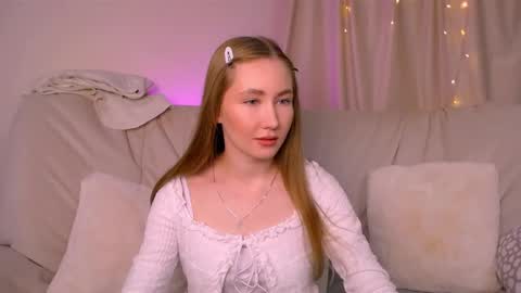 Elly online show from November 2025 03:16:02 AM