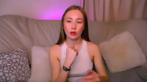  Elly  online show from May 2026 02:50:02 AM