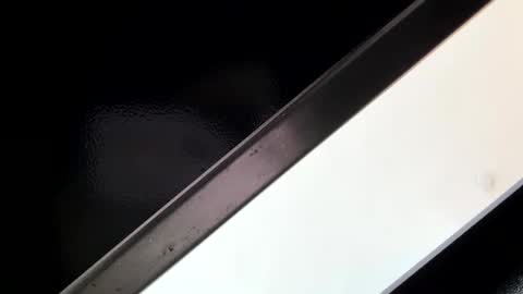 Elly online show from November 2025 06:29:01 PM