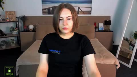 Snapshot of elma_lily chatting on September 2025 06:03:01 AM elma_lily online show from September 2025 06:03:01 AM