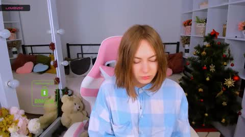 elma_lily online show from January 2026 07:44:01 AM