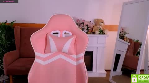 elma_lily online show from February 2026 07:34:01 AM