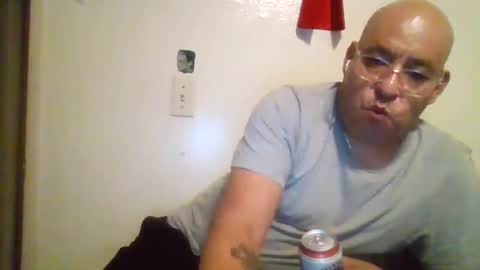 elmario24 online show from October 2025 04:40:01 AM