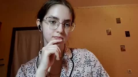 Kate online show from April 2026 09:04:01 AM