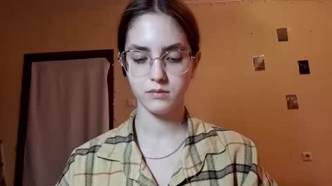 Kate online show from May 2026 01:17:01 PM